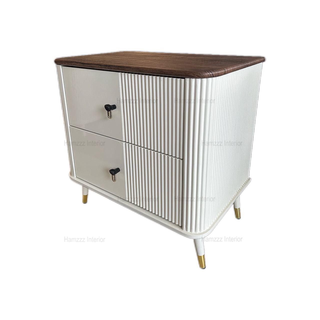 H-101 - Sidetable